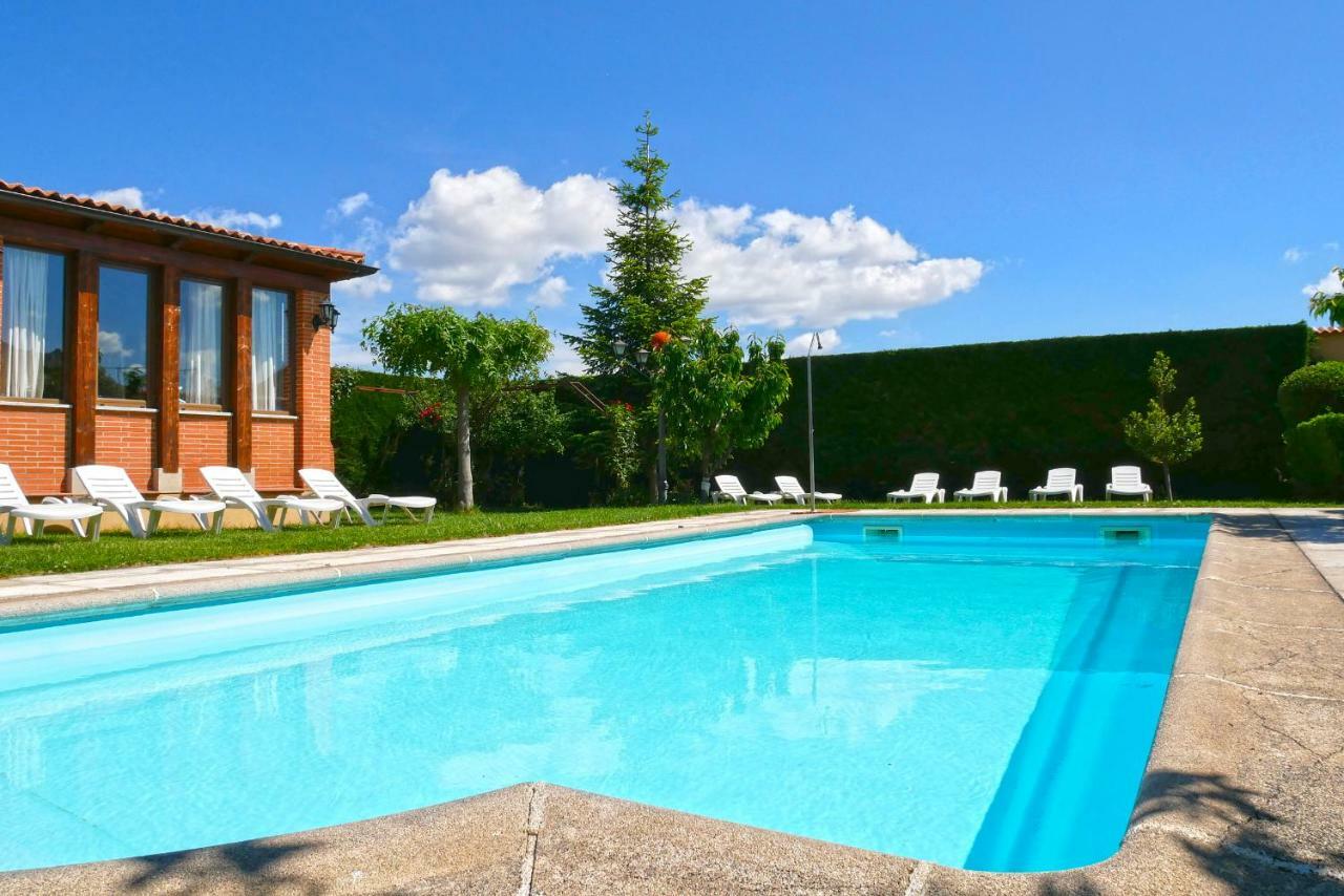 Casas Rurales Florentino Robledillo Exterior foto